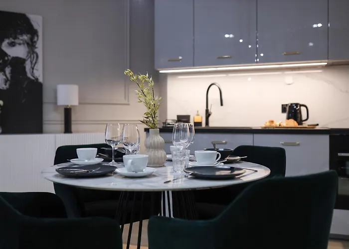 Apartment Prestige Point